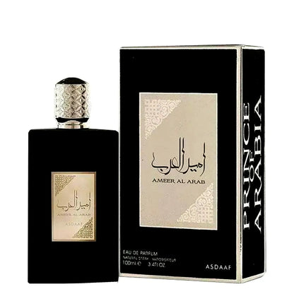 Frasco de Asdaaf Ameer Al Arab Eau de Parfum para hombre, diseño elegante con detalles de inspiración árabe.